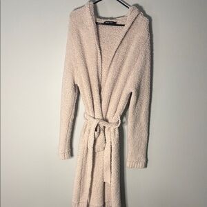 Luxurious baby pink Hooded Robe